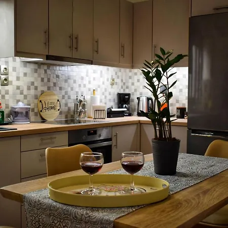 Dolphins House דירה